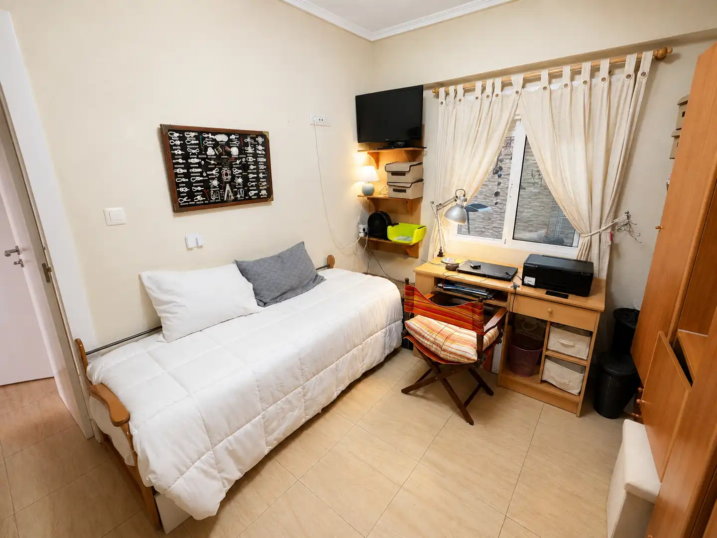 Habitación de Planta baja en venta en Alicante / Alacant con Aire acondicionado, Amueblado y Horno