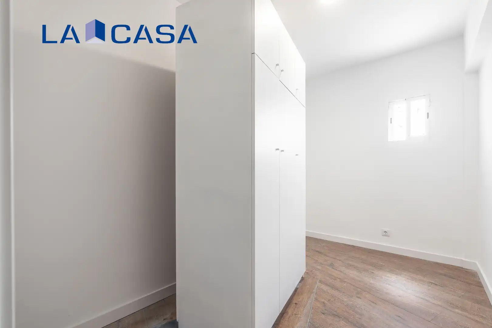 Habitación de Piso en venta en Madrid con Calefacción y Terraza