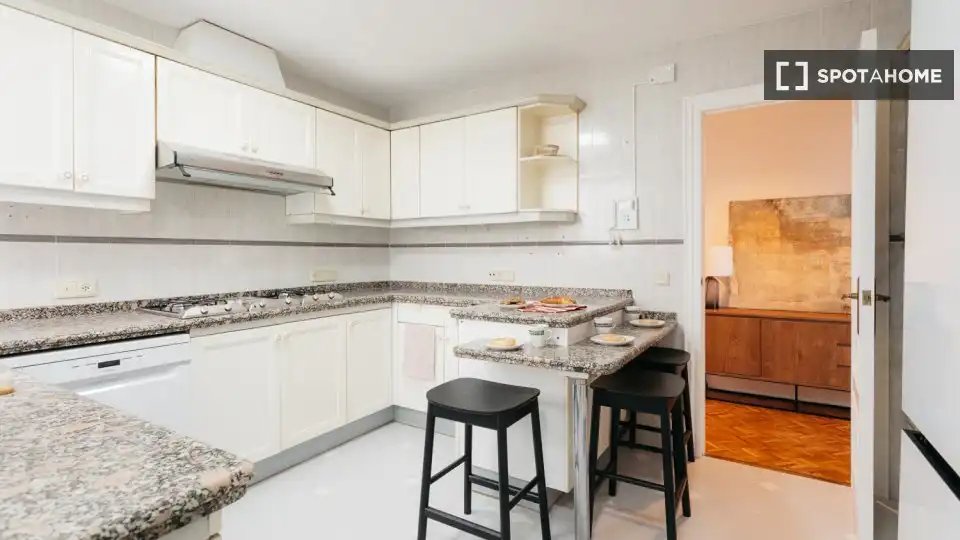 Kitchen of Flat for rent in Valencia  with Air Conditioner, Heating and Furnished