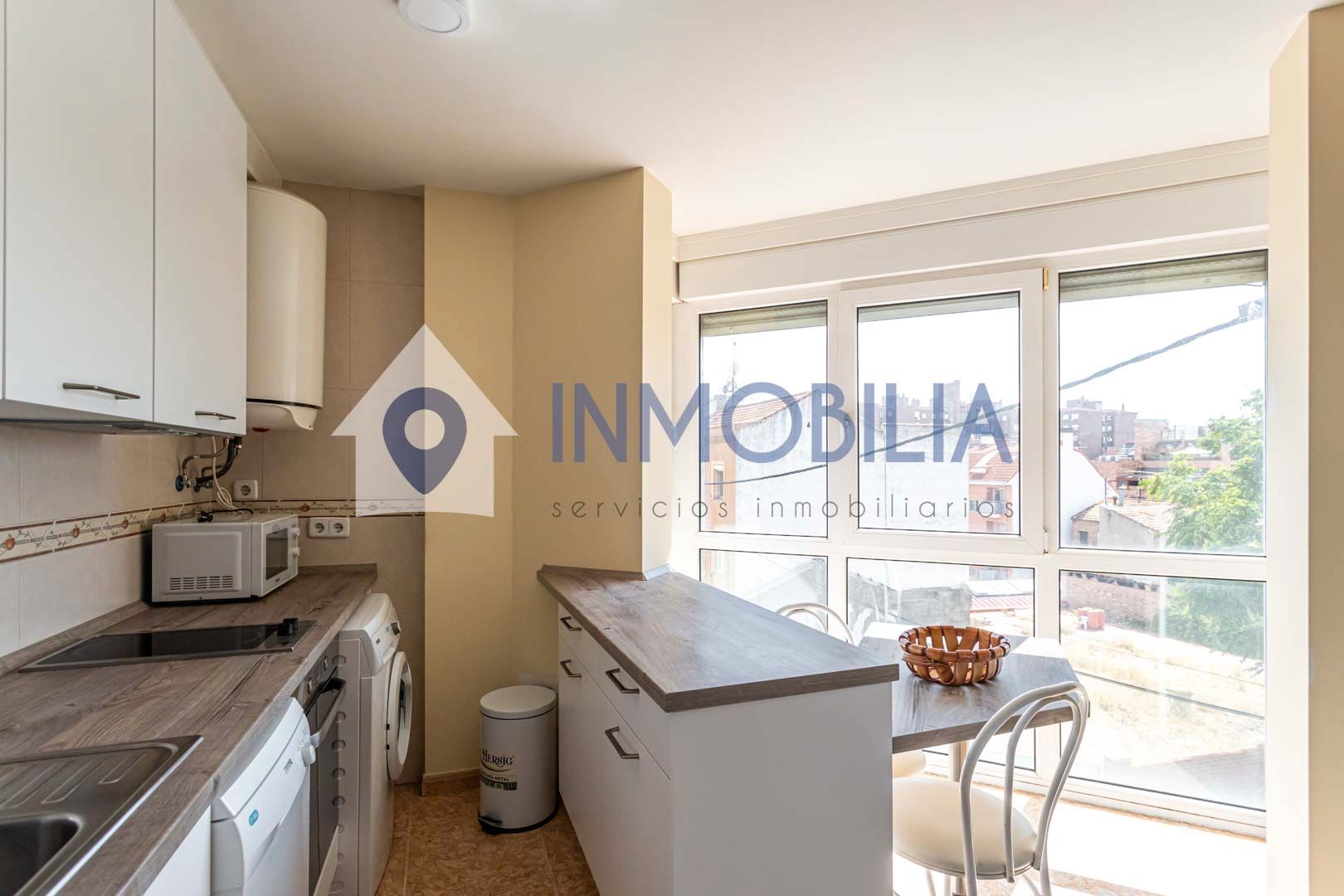 Kitchen of Study for sale in  Madrid Capital  with Air Conditioner and Heating