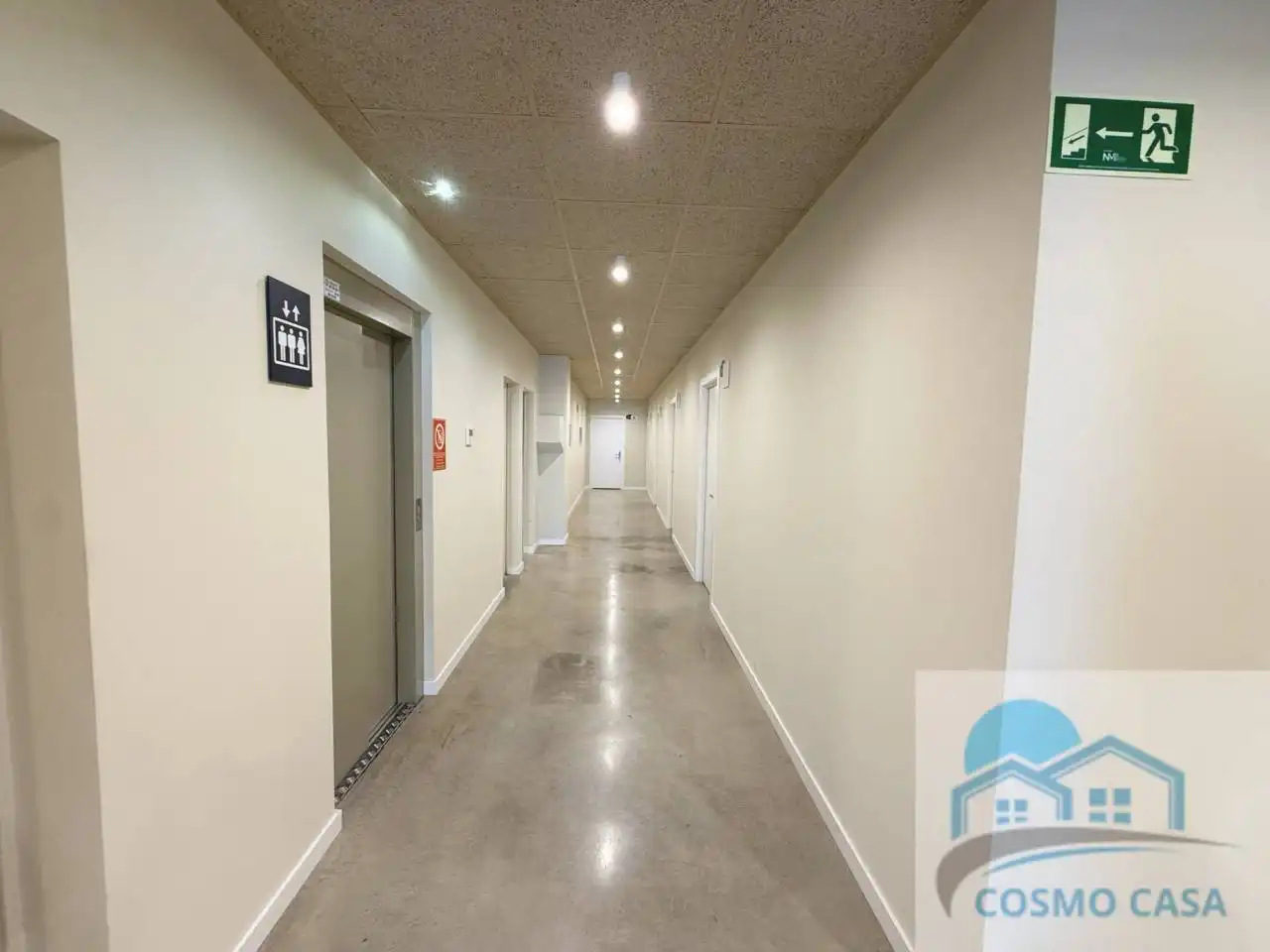 Büro zur Miete in Reus mit Klimaanlage und Alarm