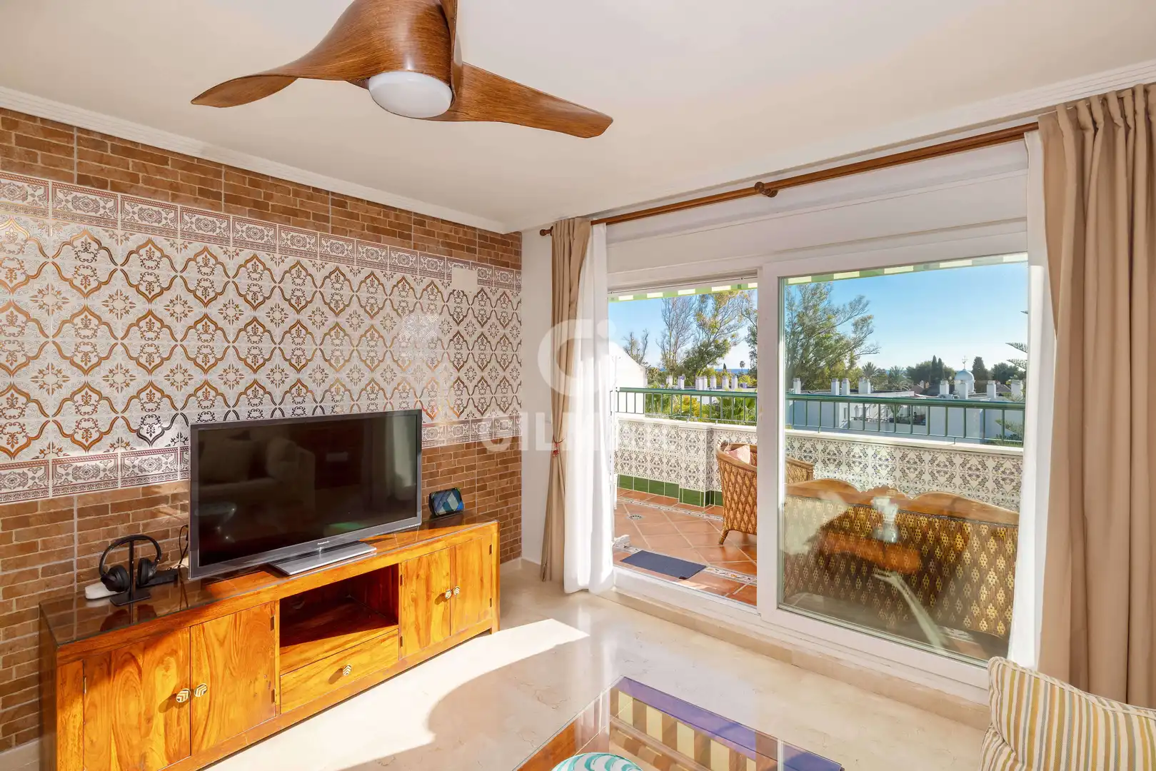 Sala d'estar de Apartament en venda en Marbella amb Calefacció, Traster i Piscina