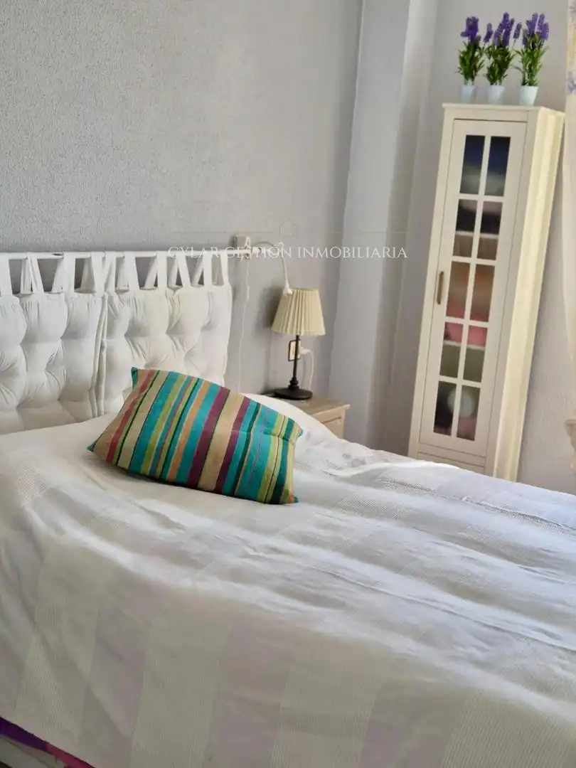 Schlafzimmer von Wohnung zum Verkauf in Terradillos mit Heizung, Parkett und Terrasse