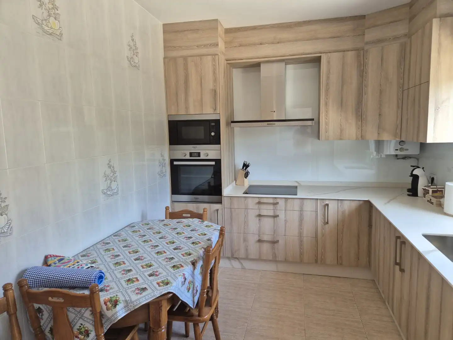 Kitchen of Houses for rent in Carballo  with Private garden, Parquet flooring and Storage room