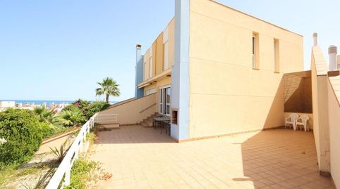 Foto 4 de Casa adosada en venda a Calle Arturo Perez Reverte, Aguamarina, Orihuela
