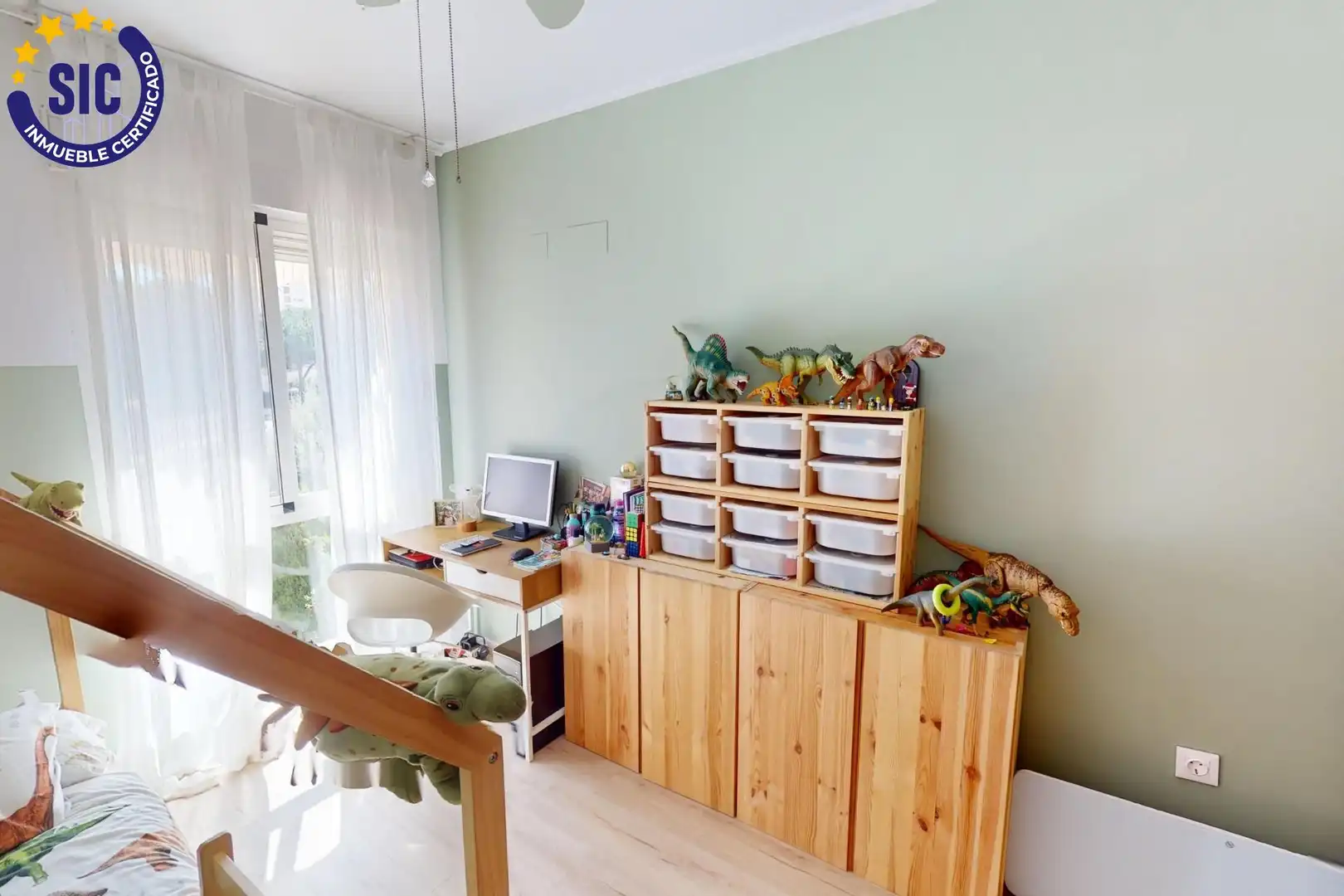 Dormitori de Casa o xalet en venda en Benicasim / Benicàssim amb Aire condicionat, Jardí privat i Parquet