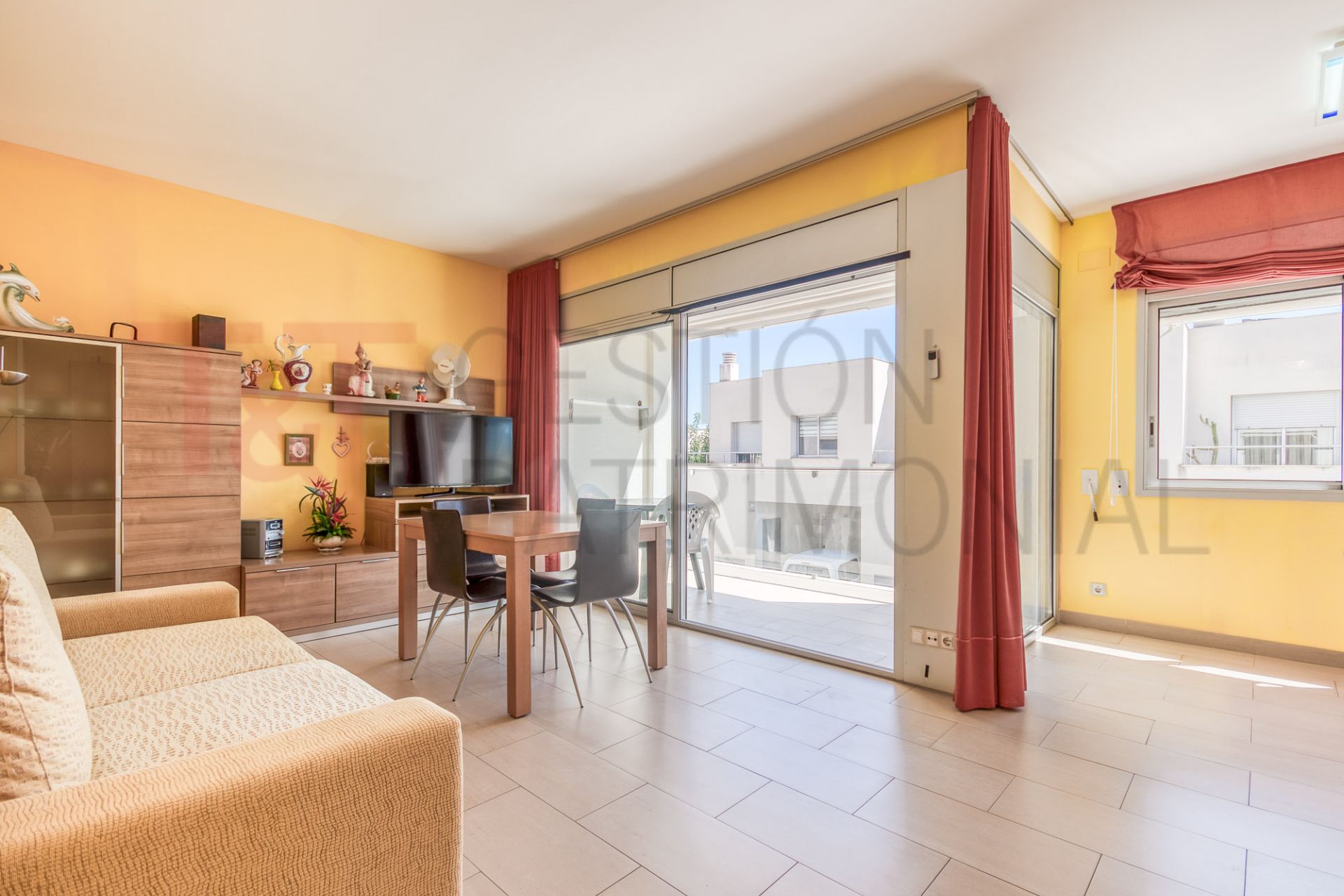 Living room of Flat for sale in Vandellòs i l'Hospitalet de l'Infant  with Air Conditioner, Heating and Terrace