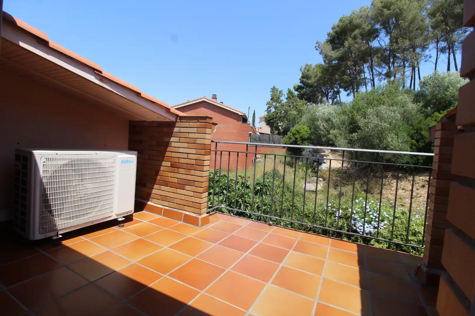 Terraza de Casa adosada en venta en Rubí con Aire acondicionado, Calefacción y Terraza