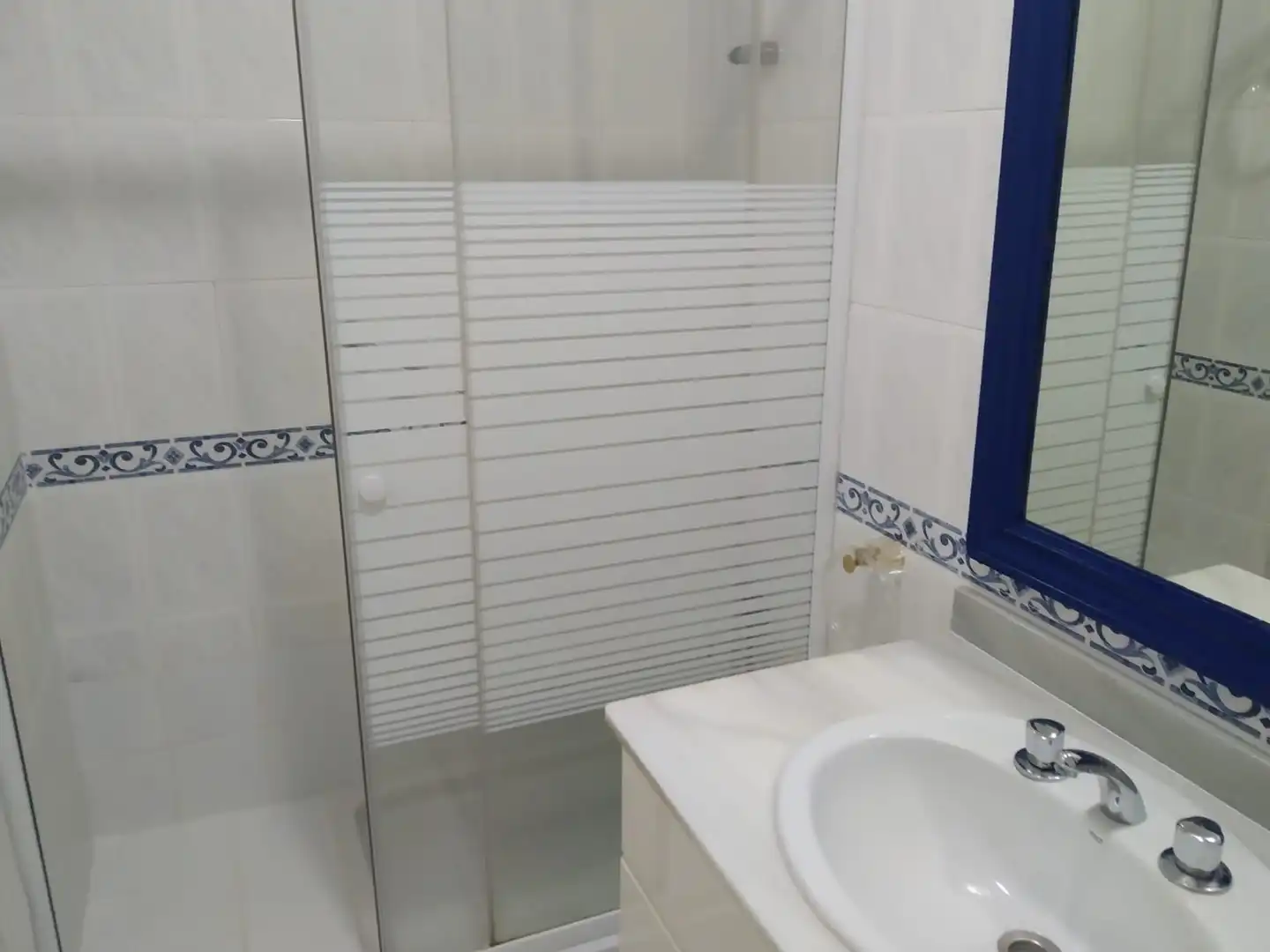Bathroom of Flat for rent in Málaga  with Furnished