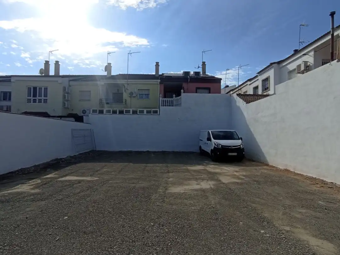 Parkplatz von Residential zum Verkauf in Utrera