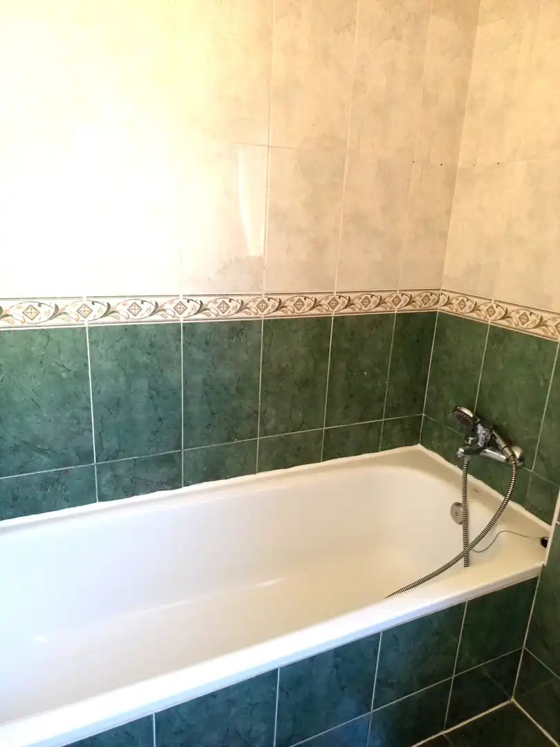 Bany de Casa o xalet en venda en Grijota amb Calefacció i Jardí privat