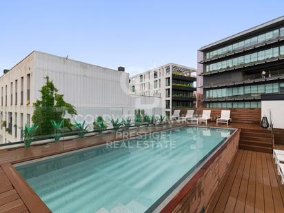 Piscina de Loft en venda en  Barcelona Capital amb Piscina comunitària