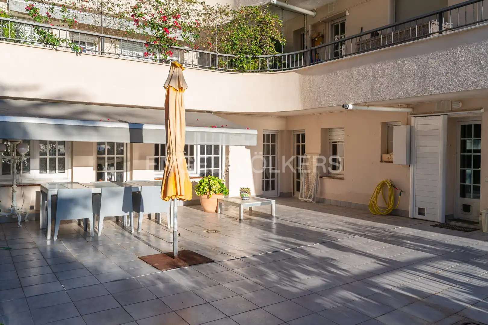 Terrace of Flat for rent in Caldes d'Estrac  with Air Conditioner, Heating and Private garden