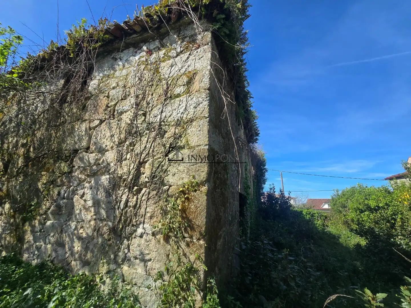 Casa o xalet en venda en Pontevedra Capital  amb Jardí privat