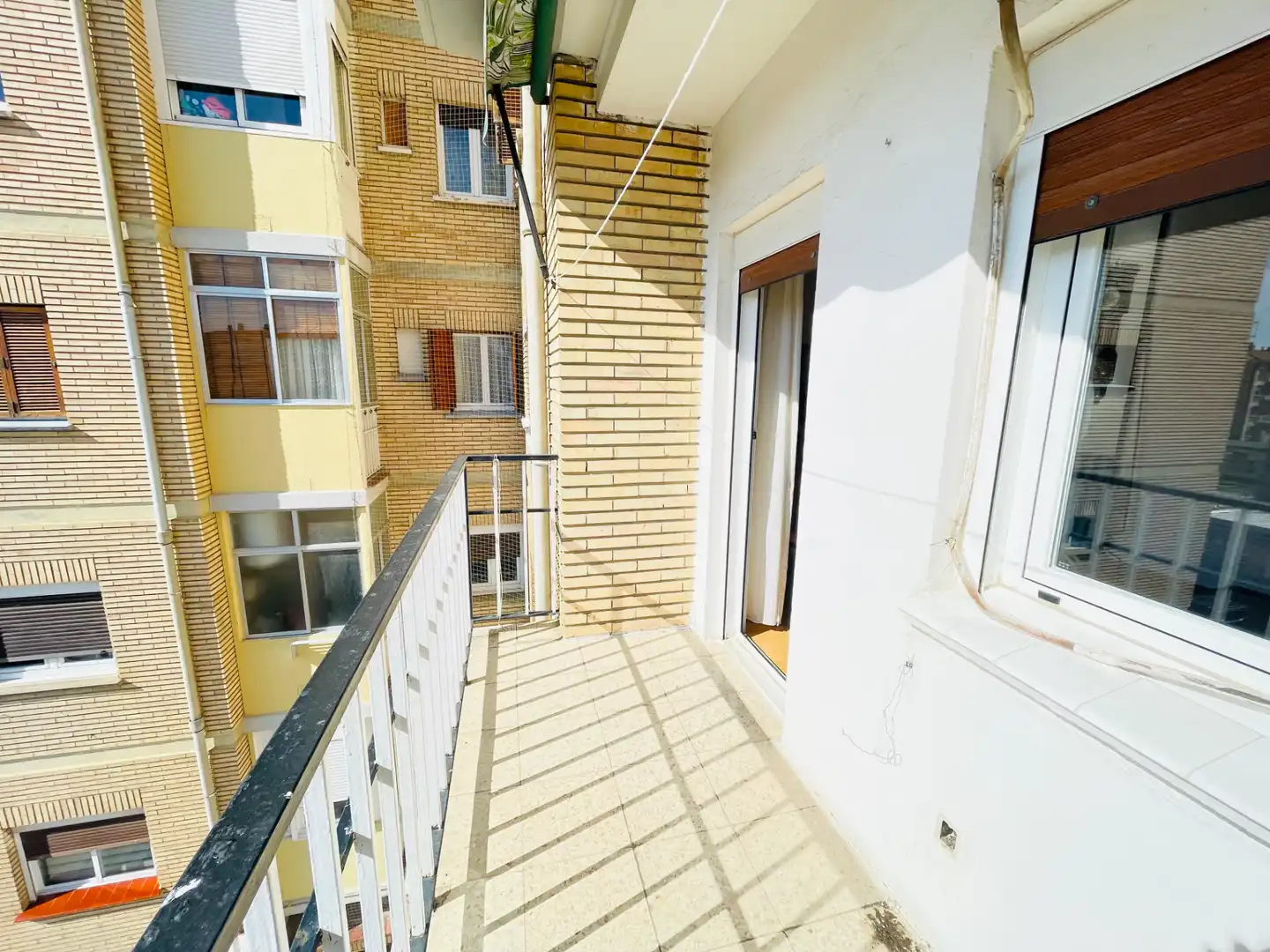 Piso en venta en Calle Cañón de Añisclo, Arrabal
