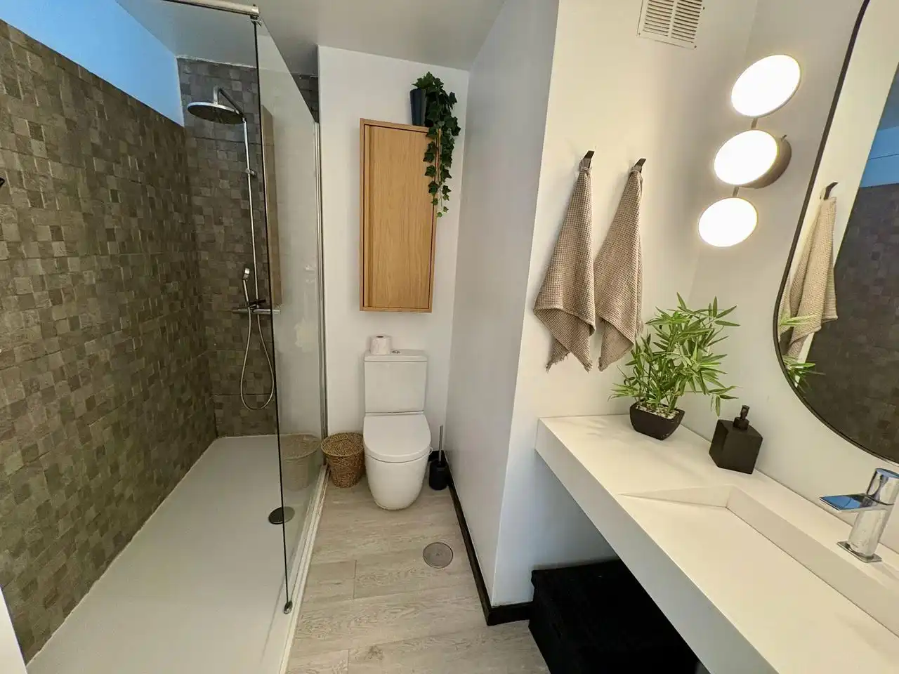 Bathroom of Flat for sale in Santa Cruz de Tenerife  with Air Conditioner