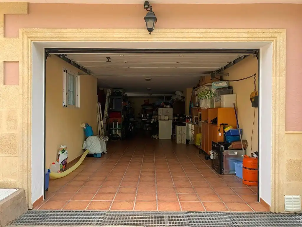 Casa o chalet en venta en L'Alfàs del Pi con Aire acondicionado, Calefacción y Jardín privado