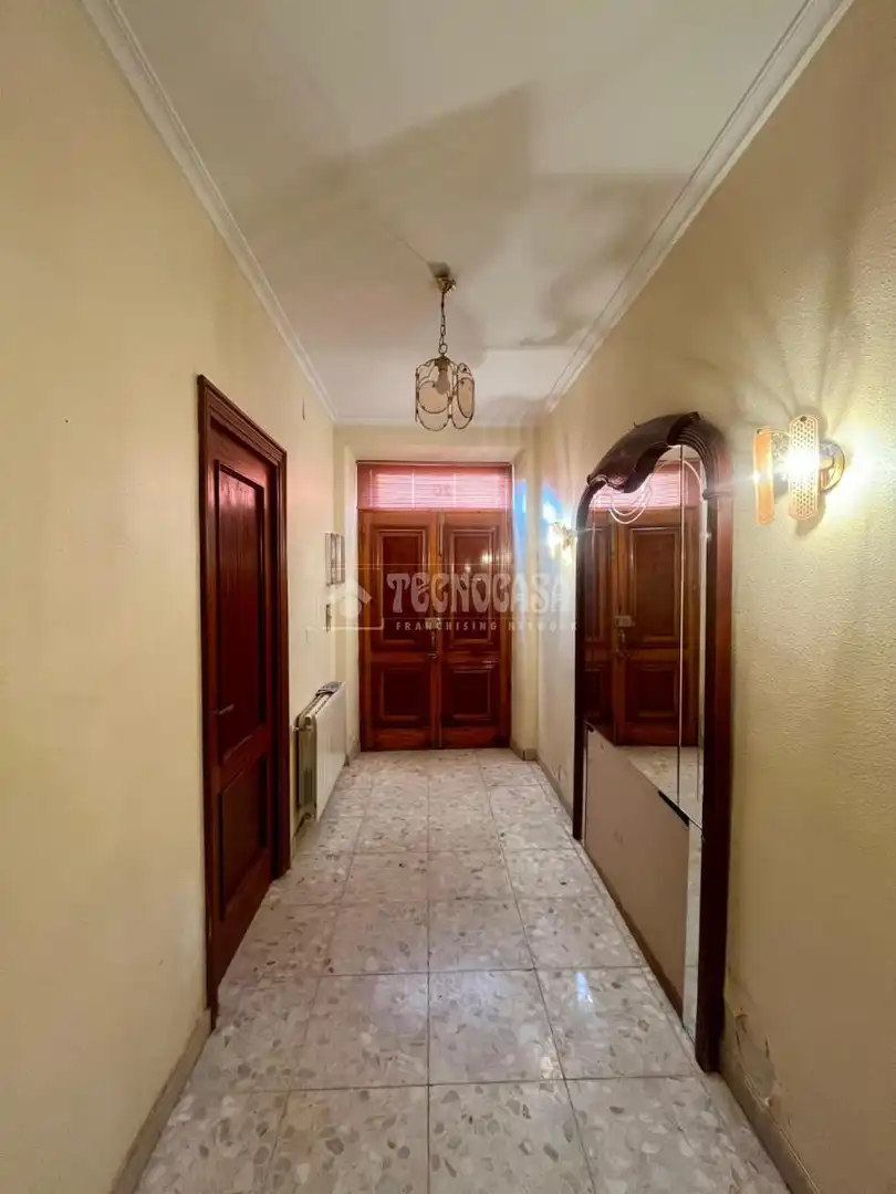 Detached homes for sale in Valdepeñas  with Air Conditioner, Heating and Terrace
