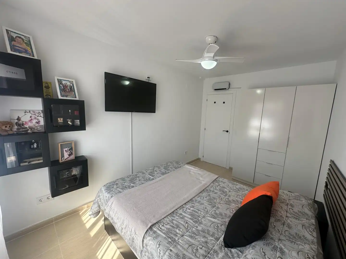 Bedroom of Flat for sale in Vandellòs i l'Hospitalet de l'Infant  with Air Conditioner, Furnished and Oven