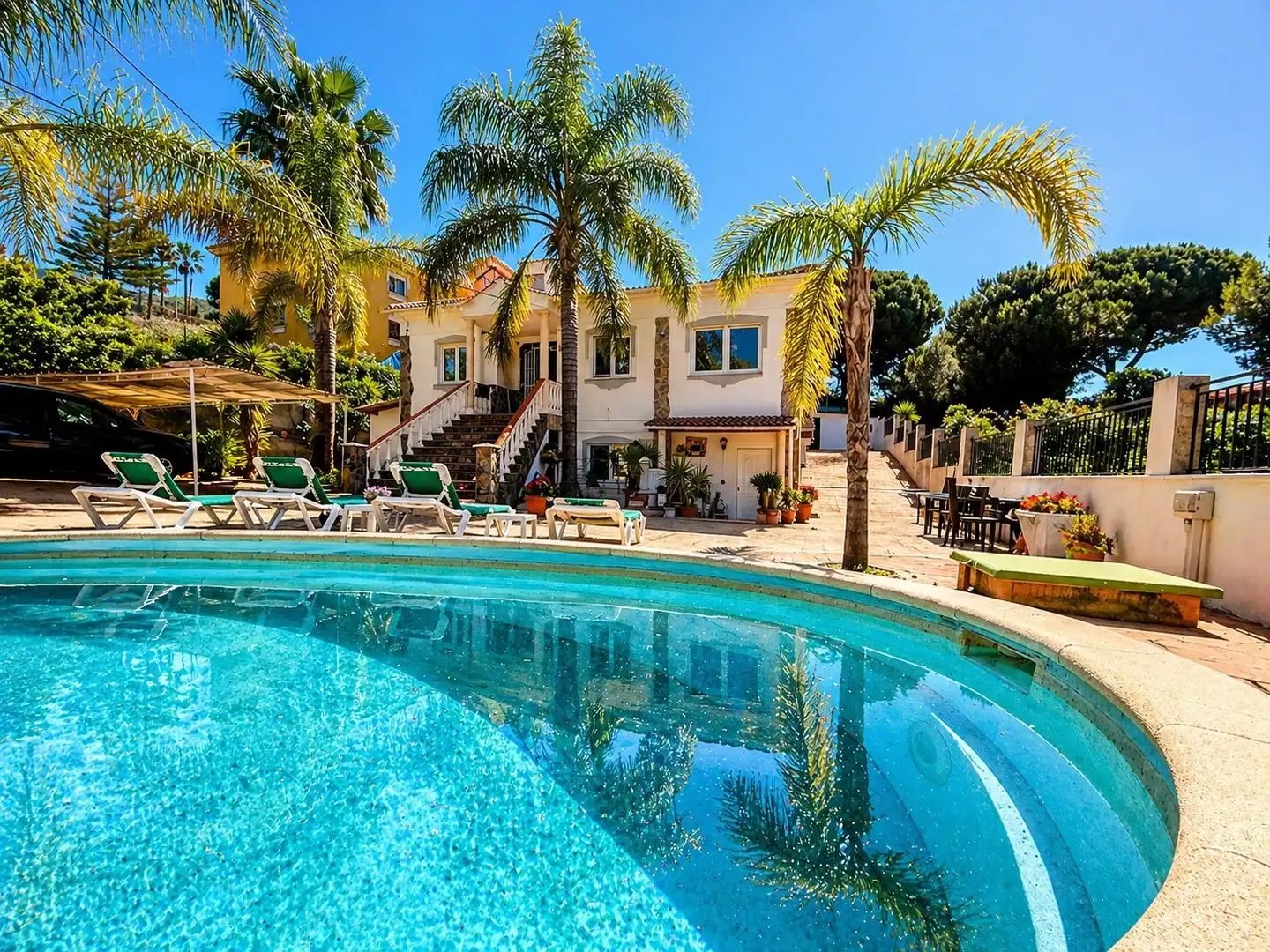 Piscina de Casa o chalet en venta en Alhaurín de la Torre con Aire acondicionado, Calefacción y Terraza