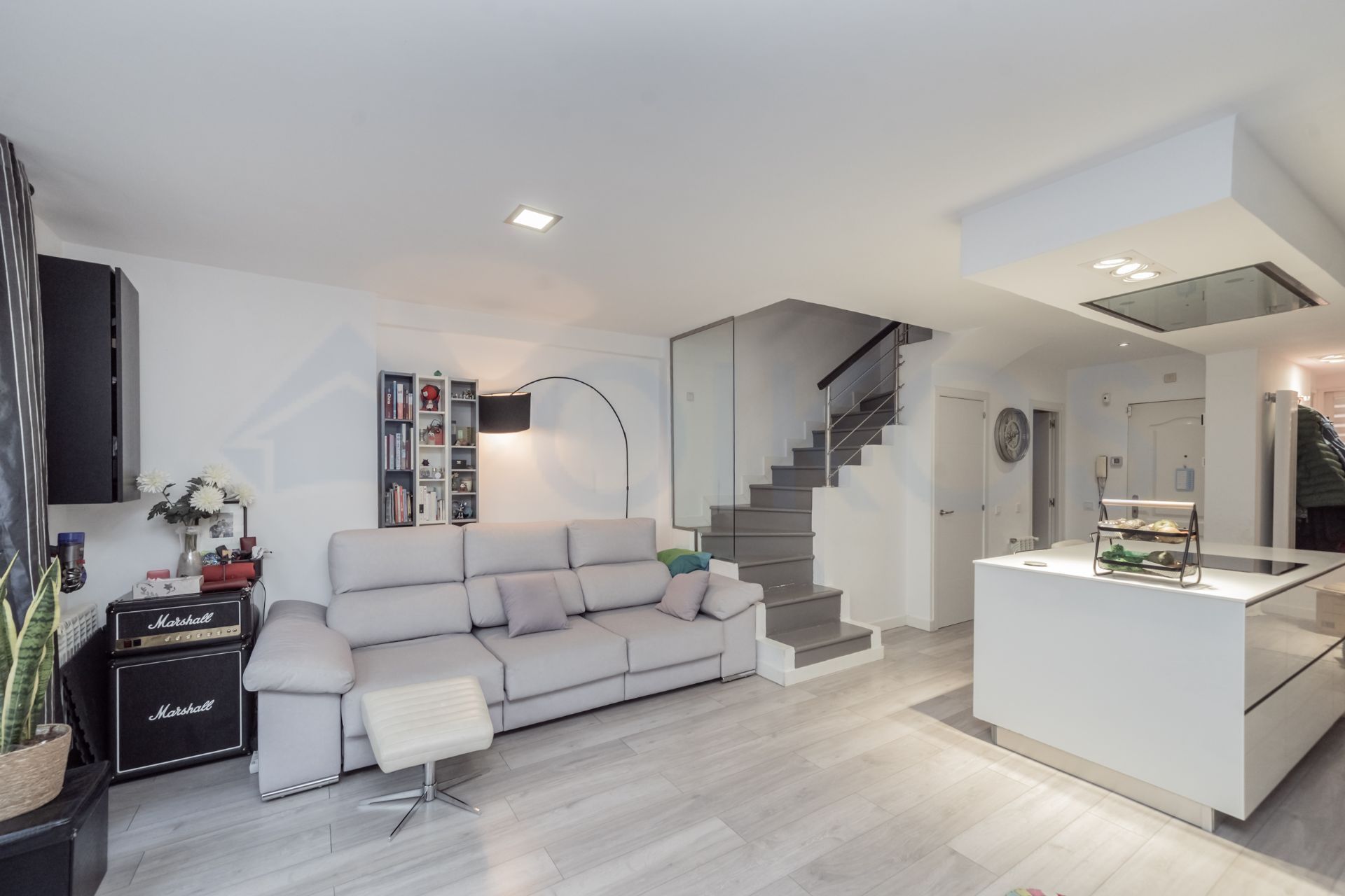 Living room of Flat for sale in Torrelodones  with Heating, Private garden and Terrace