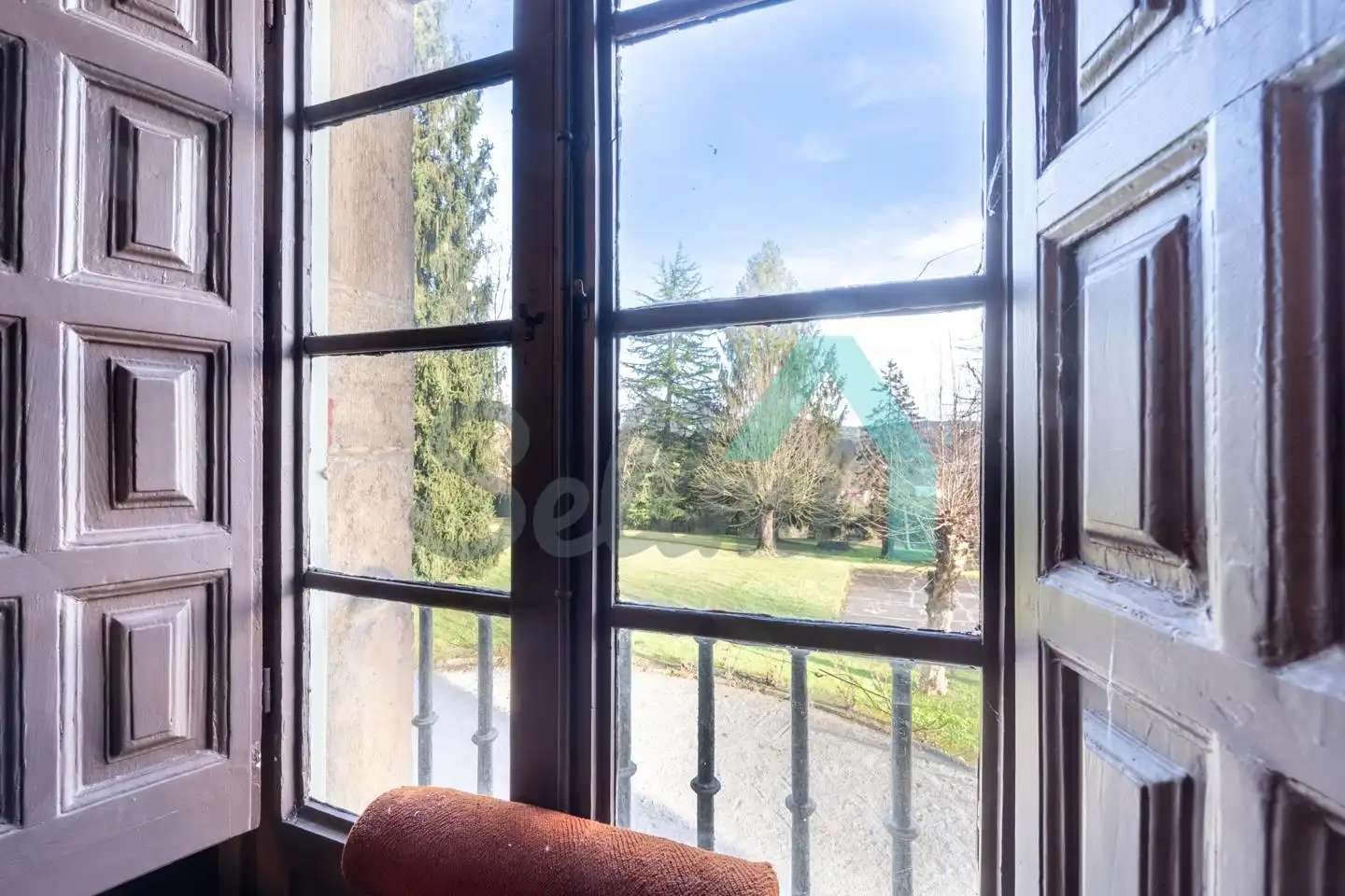 Habitación de Casa o chalet en venta en Oviedo  con Jardín privado y Balcón