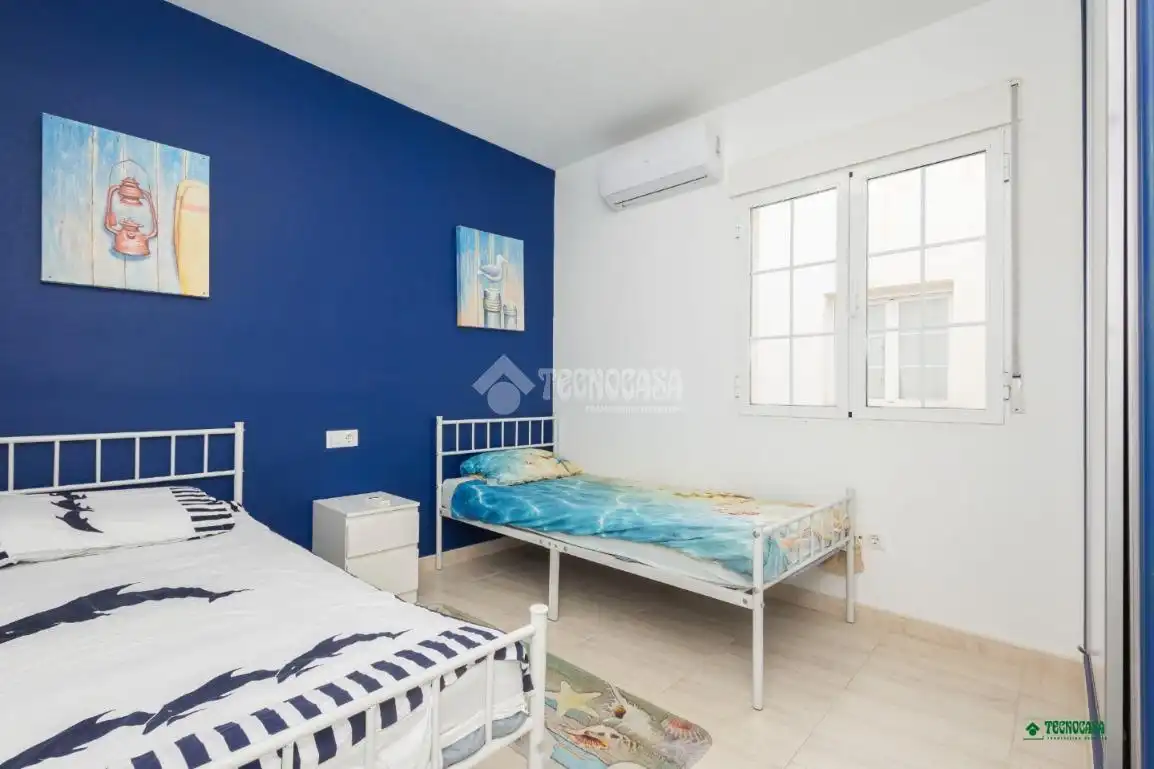 Bedroom of Flat for sale in Cuevas del Almanzora  with Air Conditioner, Terrace and Balcony
