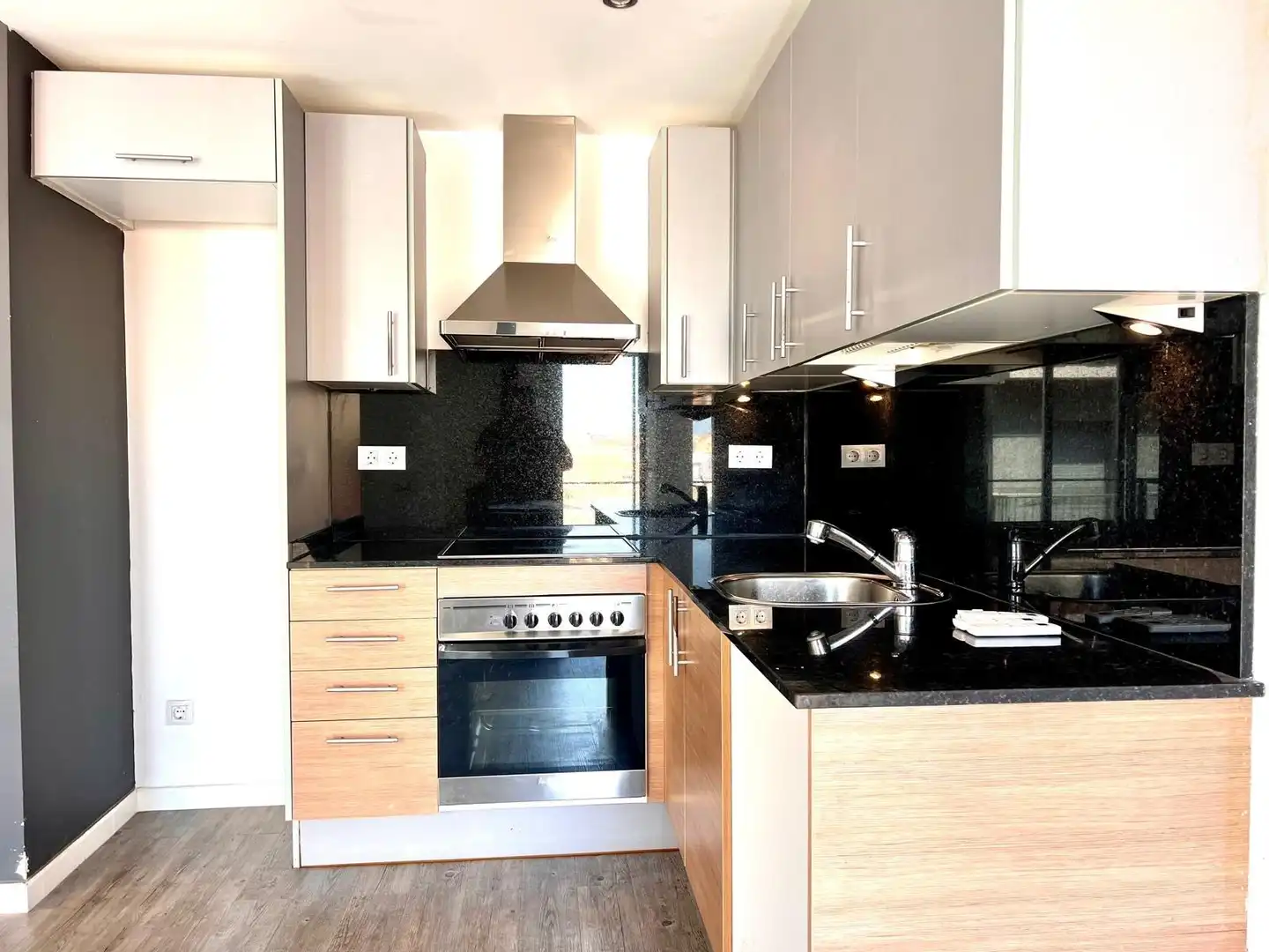 Kitchen of Duplexes for sale in Santa Bàrbara