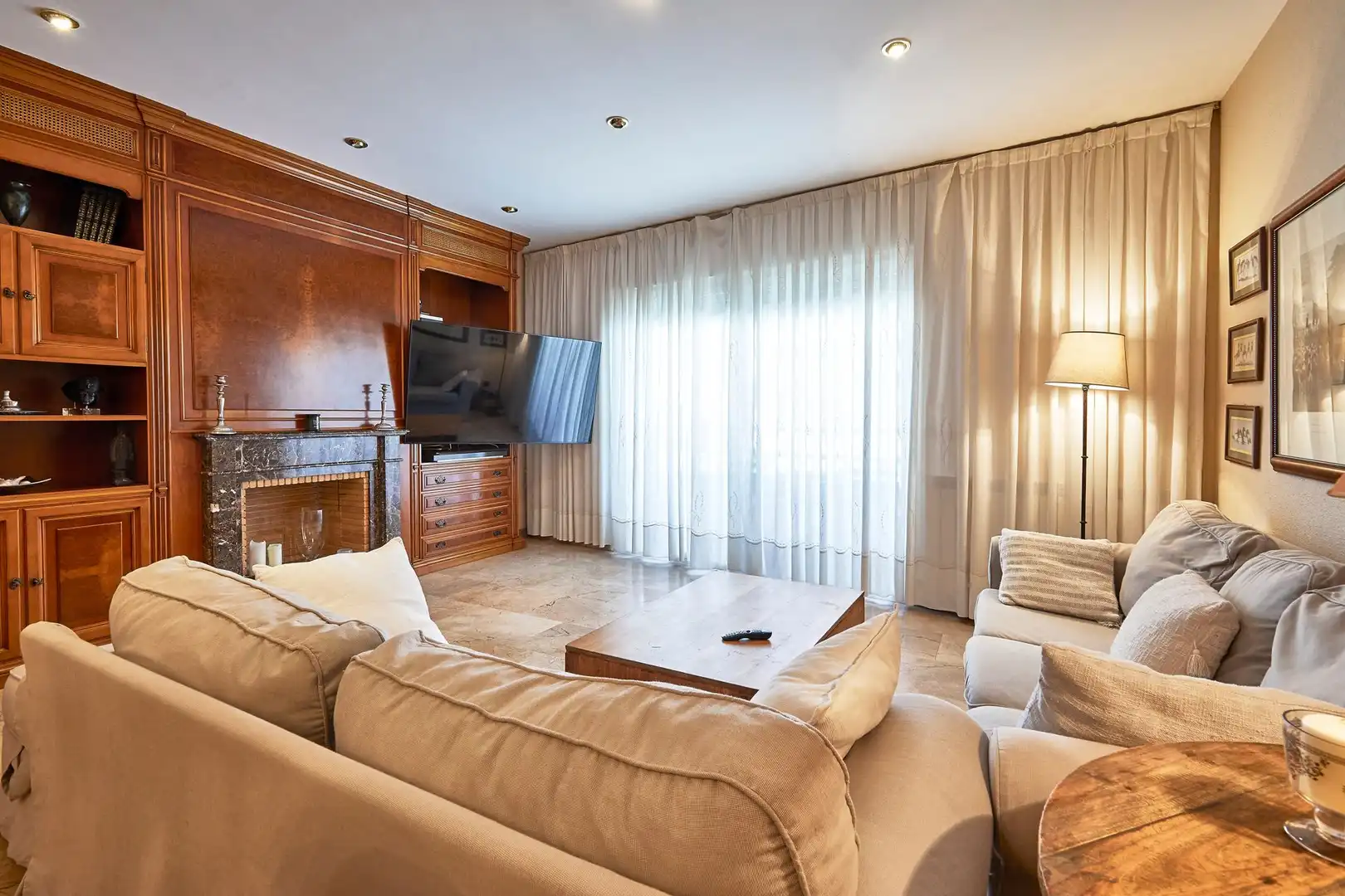 Living room of Detached homes for sale in Badalona  with Air Conditioner, Heating and Terrace