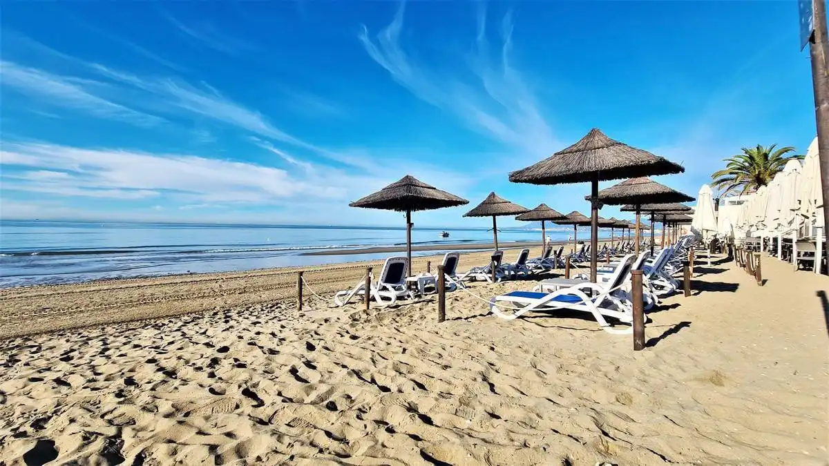 Exterior view of Ground floor for sale in Marbella  with Air Conditioner, Terrace and Swimming Pool