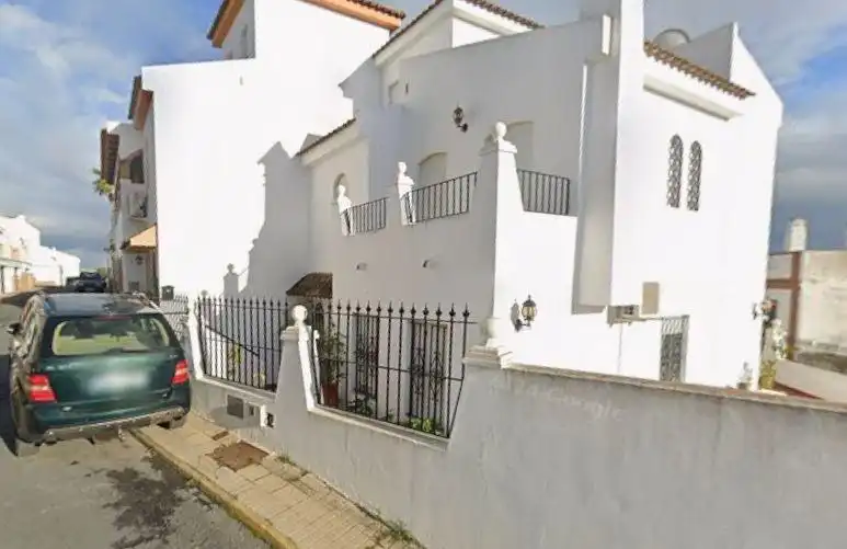 Detached house for sale in Ayamonte ciudad