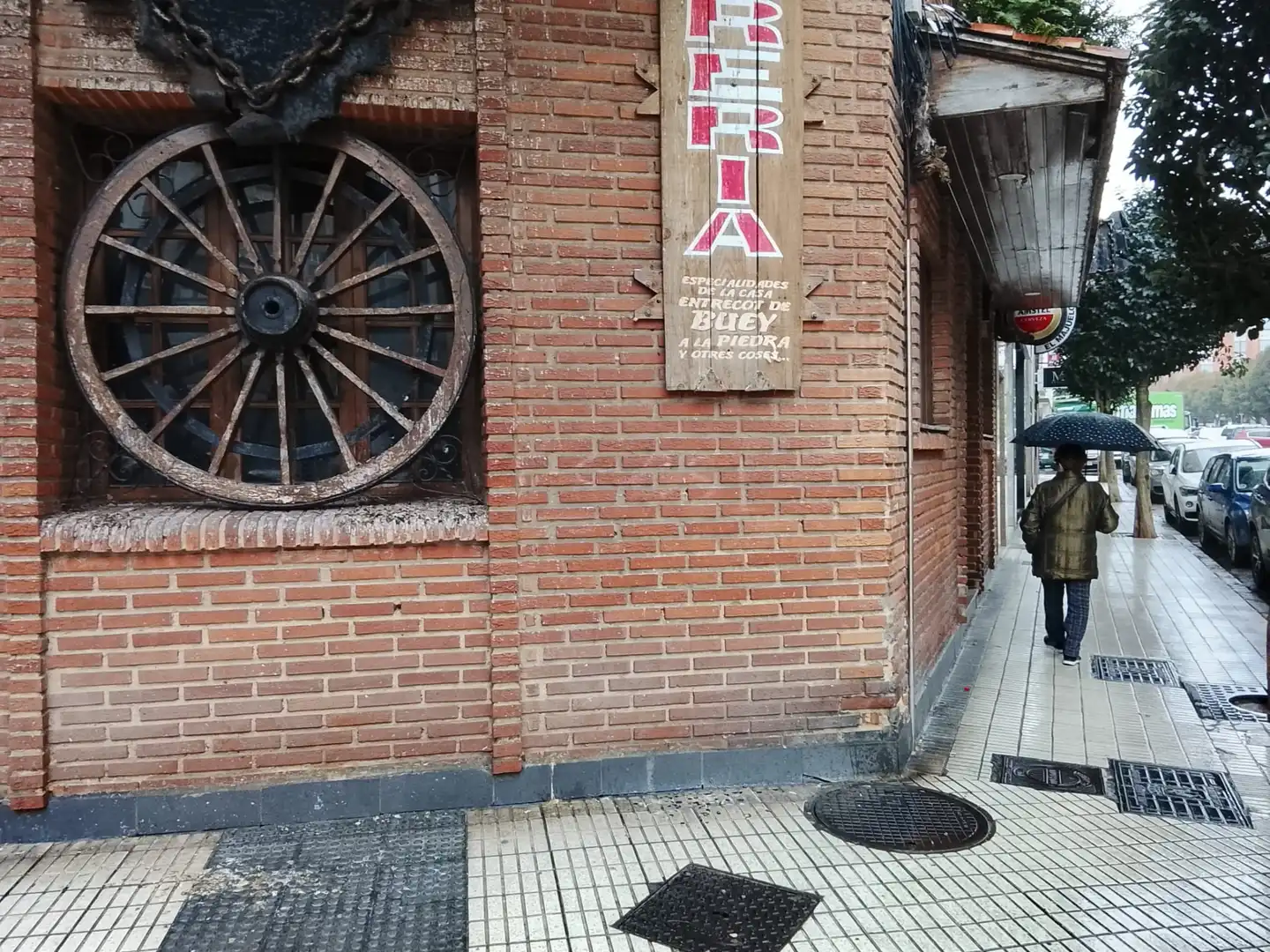 Vista exterior de Local en venta en Gijón  con Amueblado