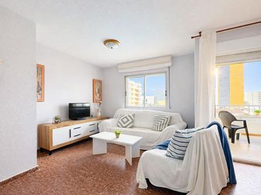 Apartament amb balcó de lloguer a Calle Calle Camp de Morvedre