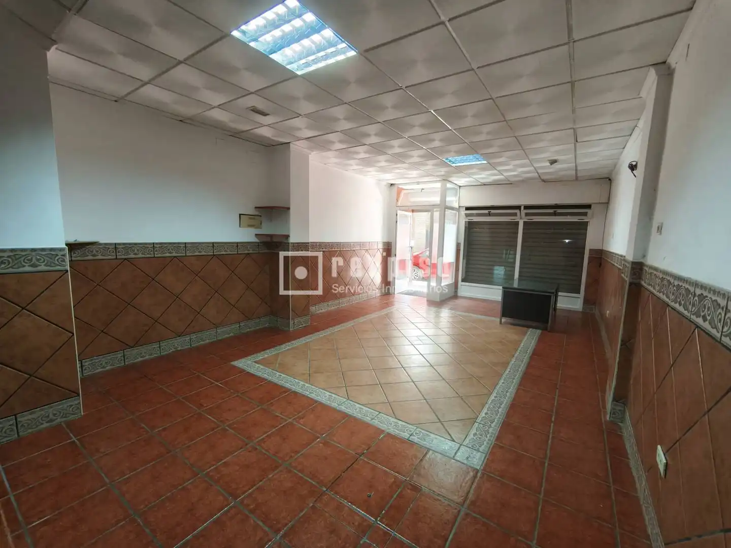 Local comercial en venda a Centro, imagen 2