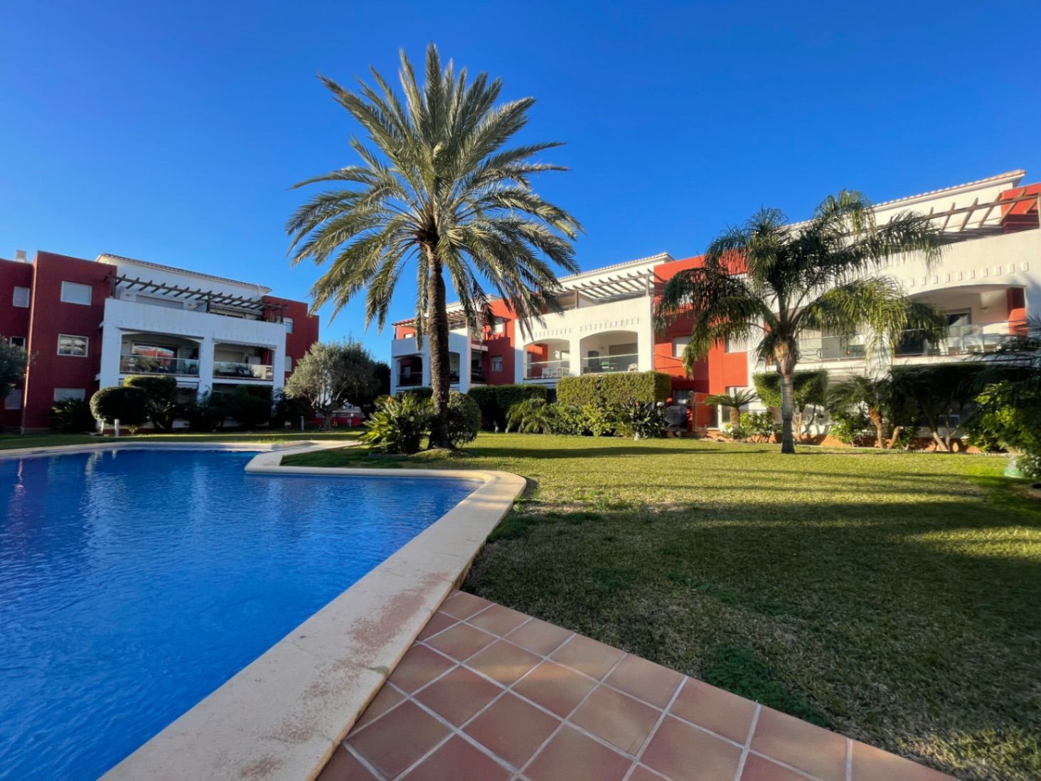 Vista exterior de Apartament en venda en Dénia amb Aire condicionat, Calefacció i Terrassa