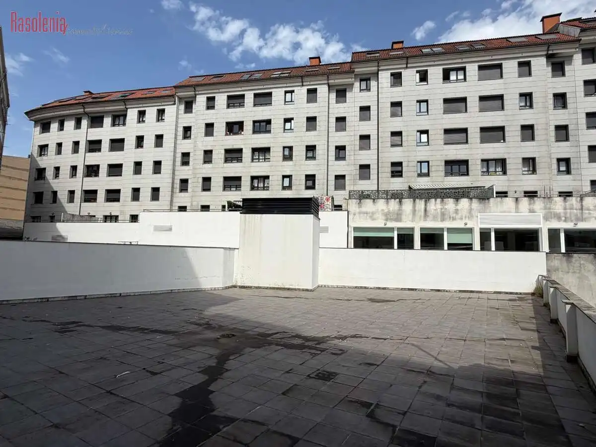 Locale commerciale in vendita a ROSALÍA DE CASTRO 13, imagen 16