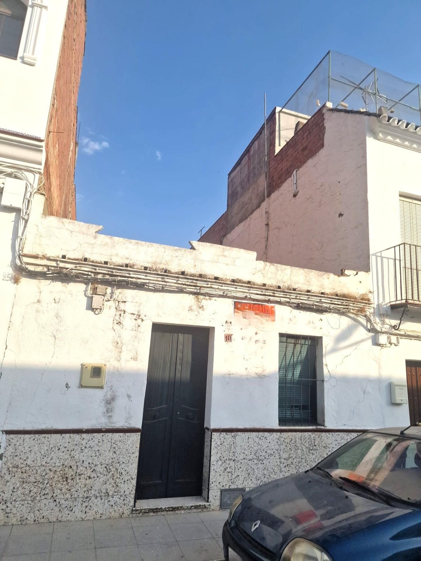 Exterior view of House or chalet for sale in Villaverde del Río