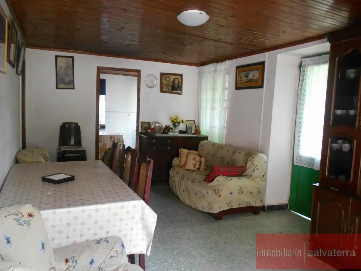 Sala d'estar de Casa o xalet en venda en Covelo amb Terrassa