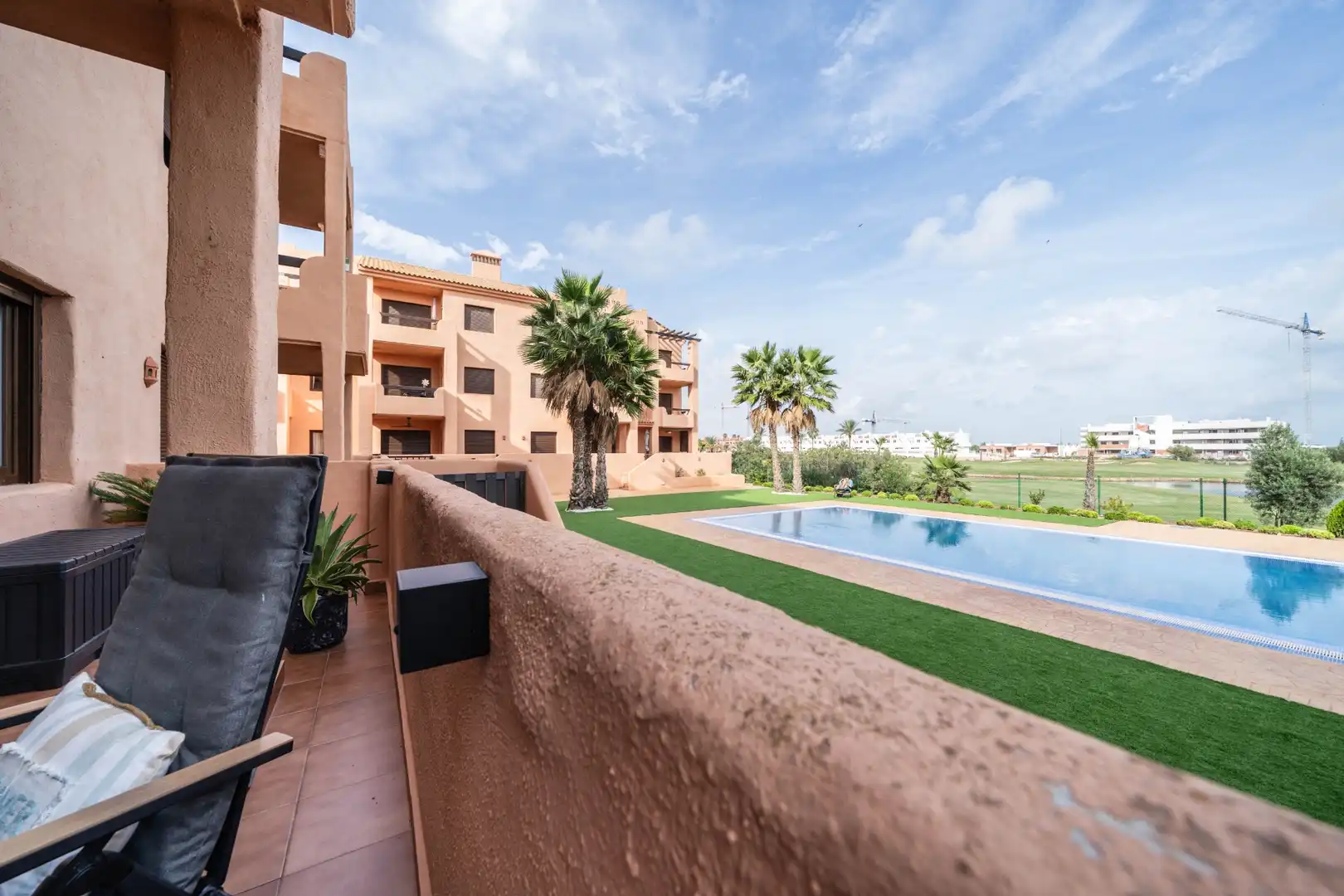 Apartamento con piscina en venta en Las Lomas de Rame - Bahía Bella, imagen 2