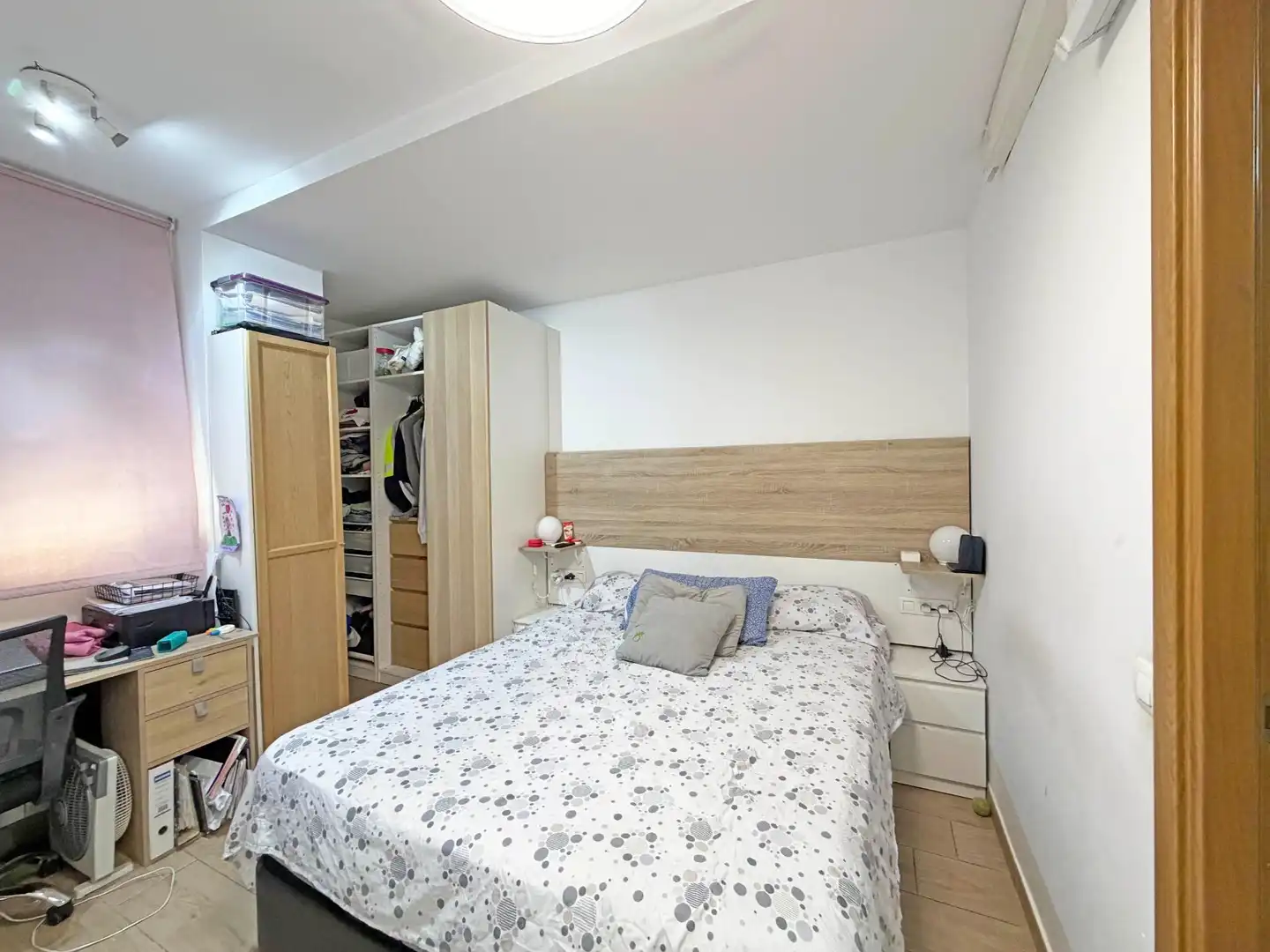 Habitación de Planta baja en venta en Barberà del Vallès con Aire acondicionado, Calefacción y Trastero