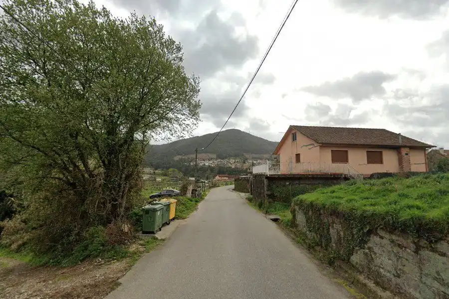 Vista exterior de Casa o xalet en venda en Pontevedra Capital 