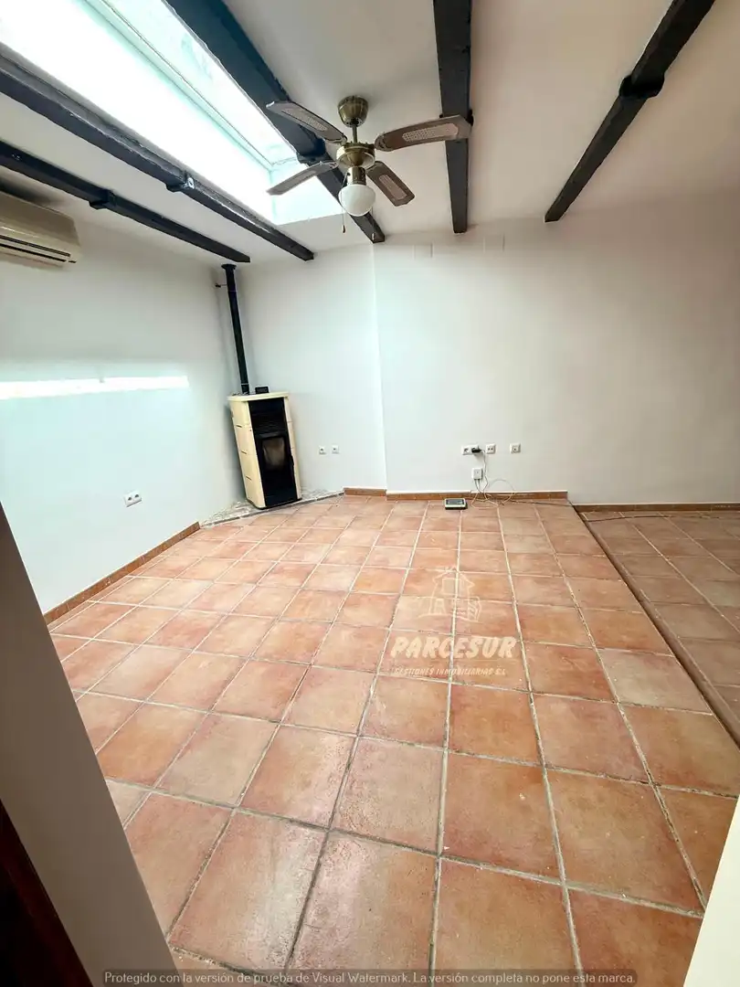Finca rústica en venda en Córdoba amb Aire condicionat, Calefacció i Jardí privat