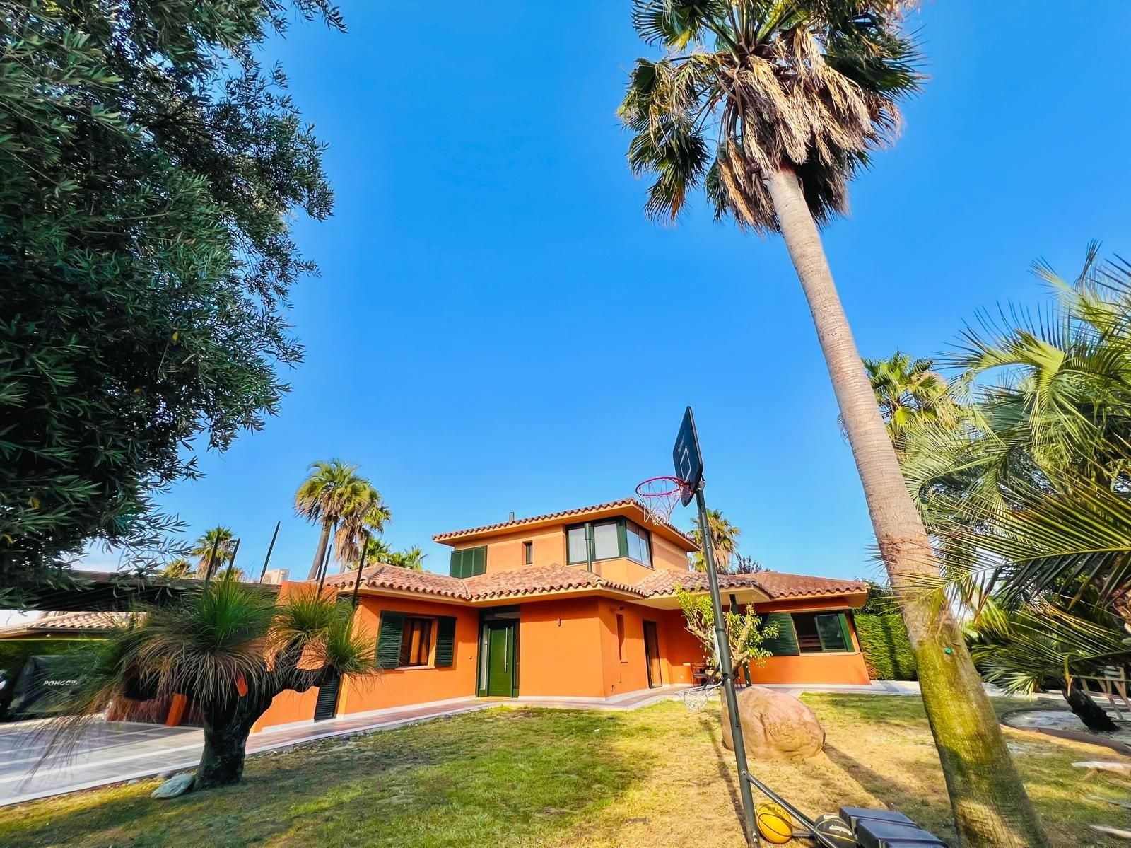 Exterior view of House or chalet for sale in Navata  with Air Conditioner, Heating and Private garden