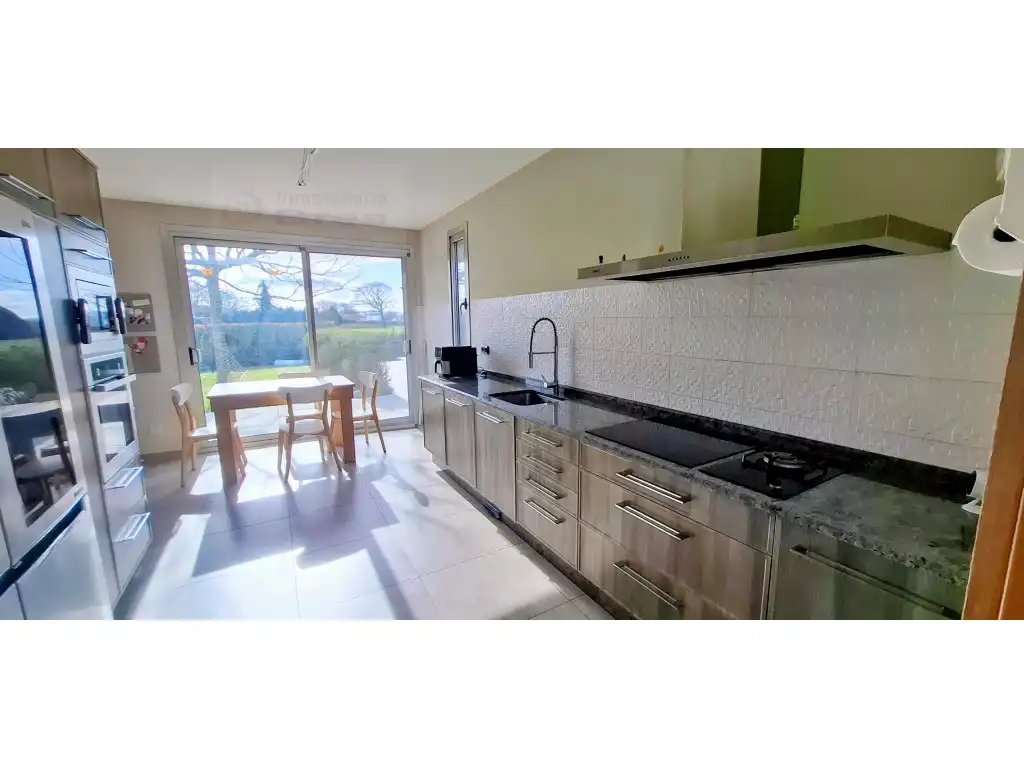 Kitchen of Houses for sale in Lalín