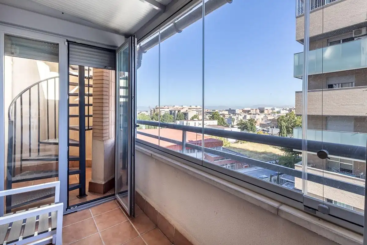 Attique avec piscine à vendre à Avenida DE LA ILUSTRACION, imagen 6