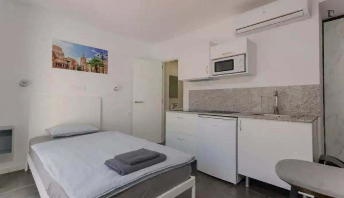 Study for rent in Barrio de Benicalap