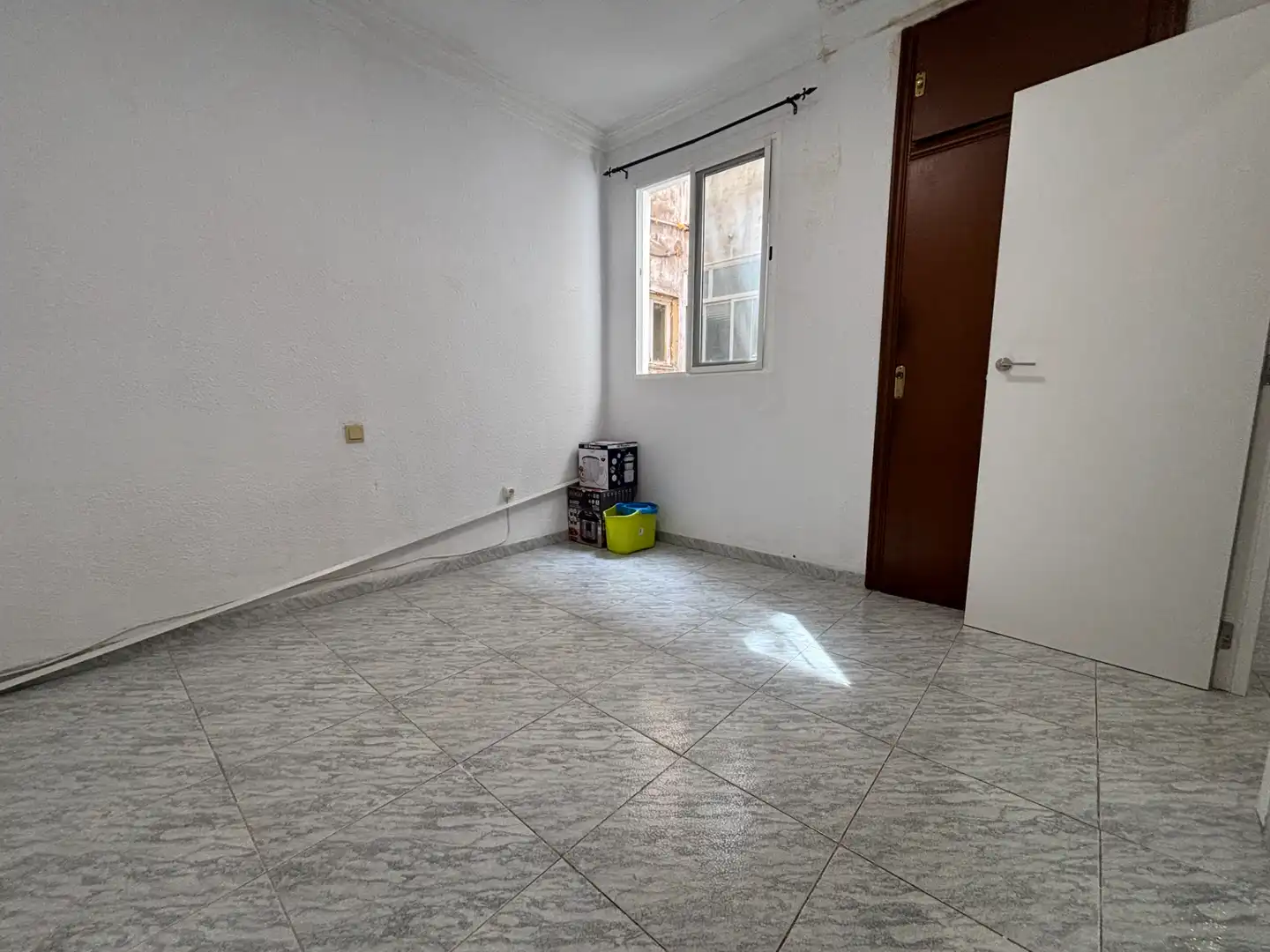 Schlafzimmer von Wohnung zum Verkauf in Castellón de la Plana / Castelló de la Plana mit Abstellraum, Möbliert und Ofen