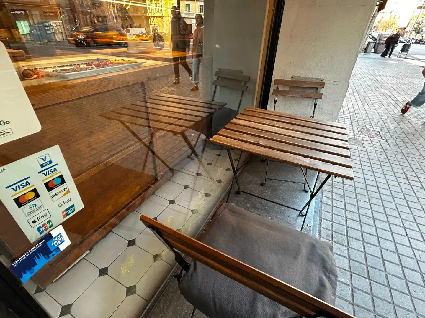 Business premises for transfer in Eixample, imagen 16