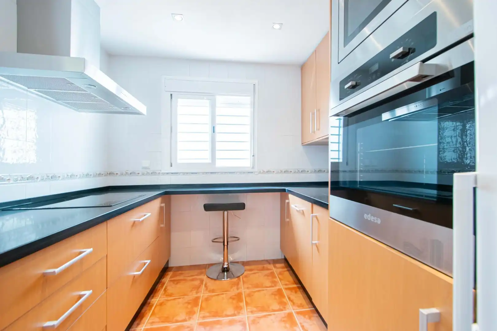 Kitchen of Detached homes for sale in Espartinas  with Air Conditioner and Furnished