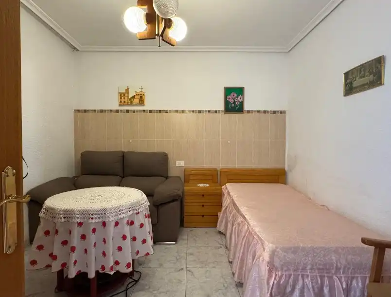 Casa o xalet en venda en Castellón de la Plana / Castelló de la Plana amb Terrassa, Traster i Moblat